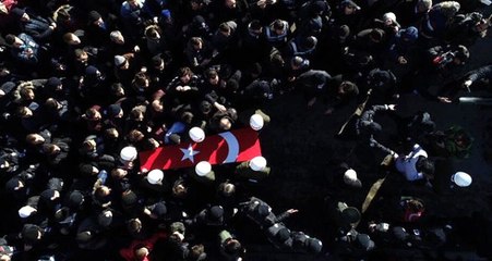 Son Dakika! Cumhurbaşkanlığı Sözcüsü Kalın: Şehit olan askerlerimizin kanı yerde kalmayacak