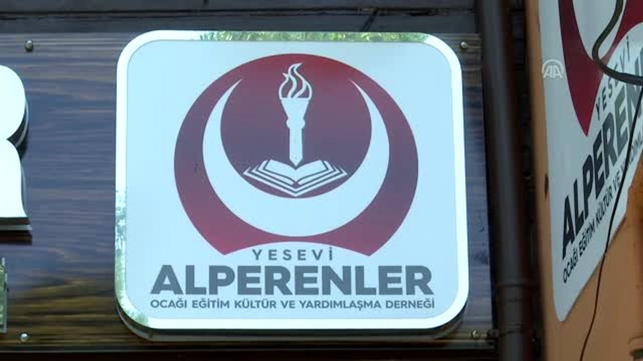 "Kadına şiddeti kınıyoruz"