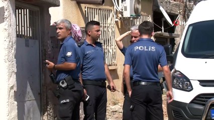 Antalya'da iki aile arasındaki kavgada silah ve kılıçlar konuştu: 3 yaralı