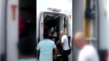 Descargar video: Asfiksi tanısı konulan yenidoğan, ambulans helikopterle İstanbul'a sevk edildi