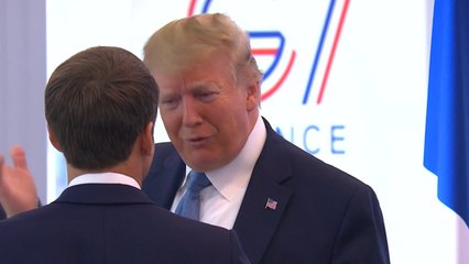 트럼프 "재고할 수도"...참모들 "의지 단호" / YTN