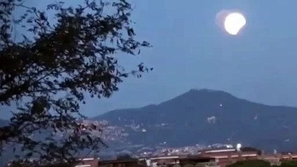 Eclissi di luna, quando e come vederla | Notizie.it
