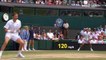 Nicolas Mahut se prend la balle 3 fois (Wimbledon)