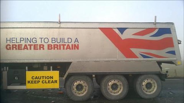 Two lorries crash in fog