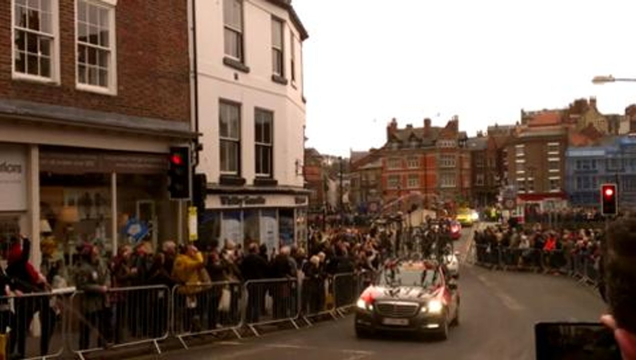 Tour de Yorkshire in Whitby