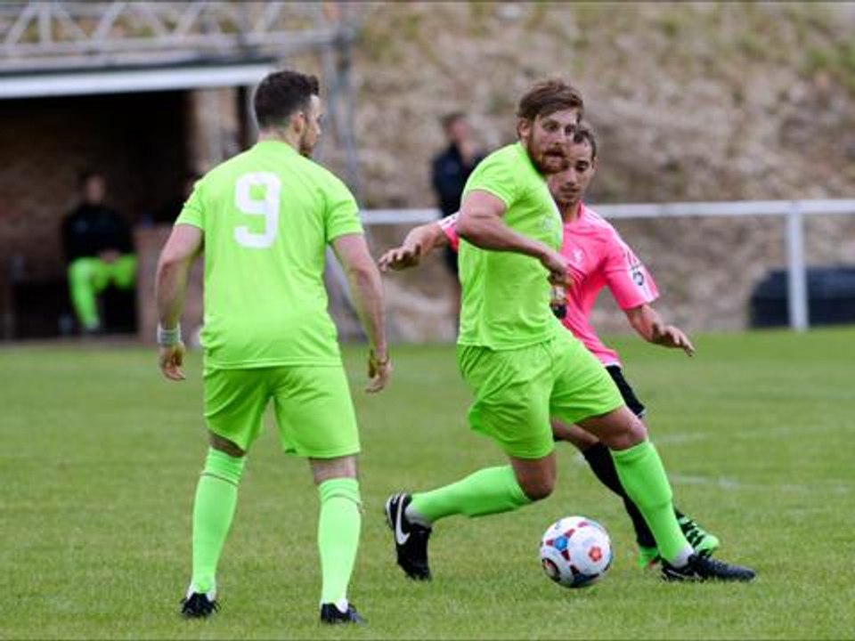 Whitehawk v Hassocks