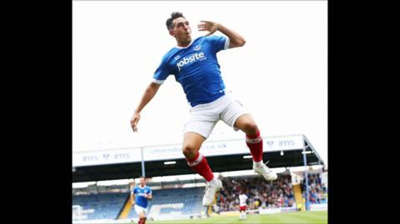 Pompey v Crawley pictures