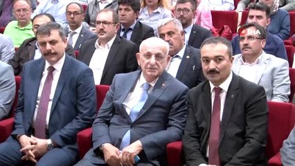 Eski TBMM Başkanı Kahraman, 15 Temmuz'da yaşananları anlattı