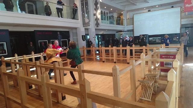 VIDEO: Prince Edward watches LIVE SWORD FIGHT at Leeds Royal Armouries visit