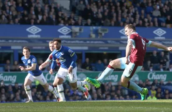 In pictures: Everton 3, Burnley 1
