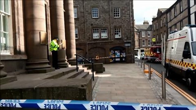 Castle Street cordoned off
