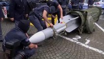 الشرطة الإيطالية تضبط أسلحة بينها صاروخ جو ـ جو بحوزة يمينيين متطرفين