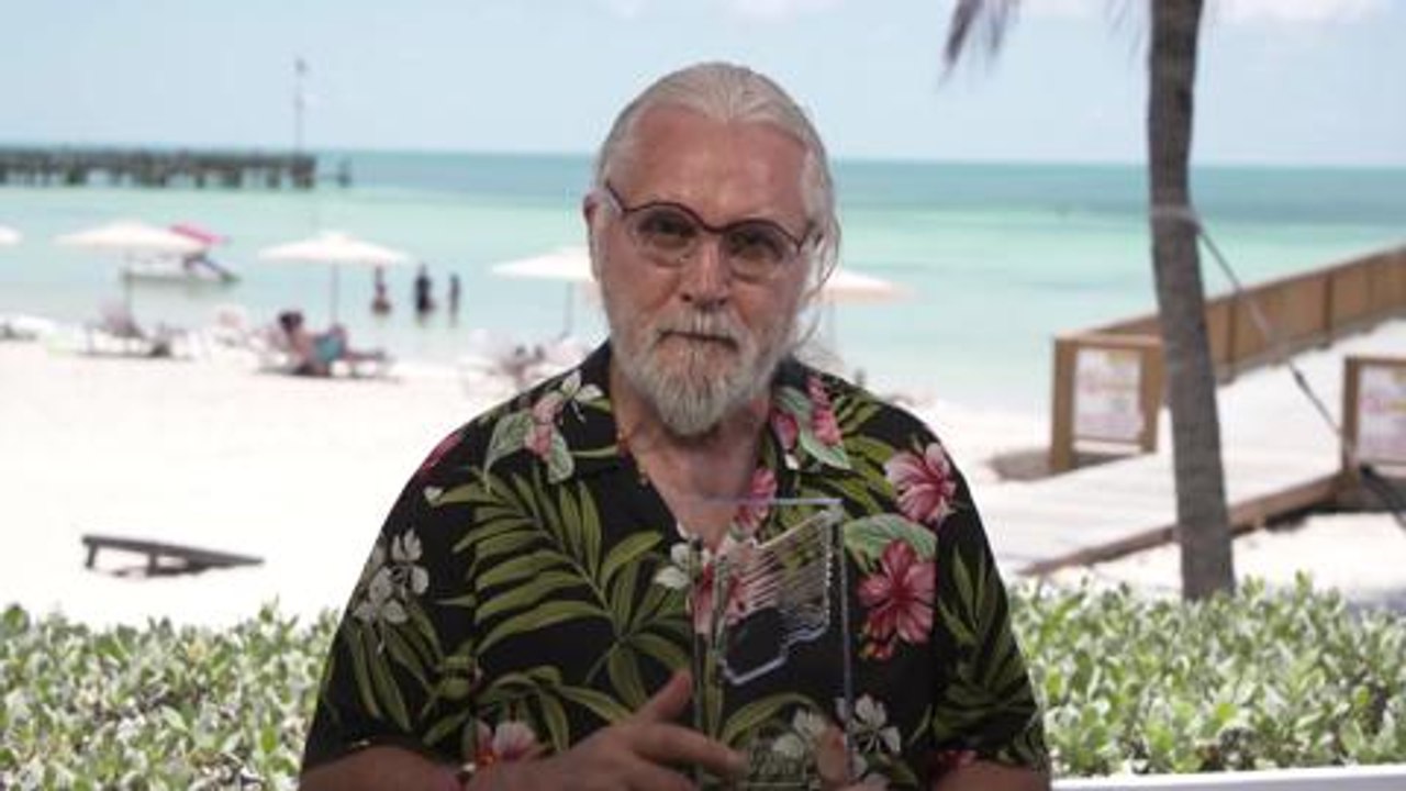 Billy Connolly honoured by RTS