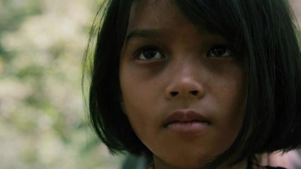 First They Killed My Father_Jolie