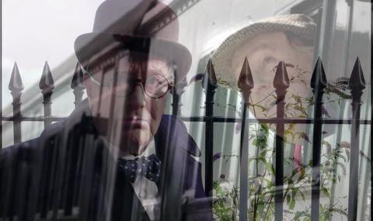Robert Hardy obit