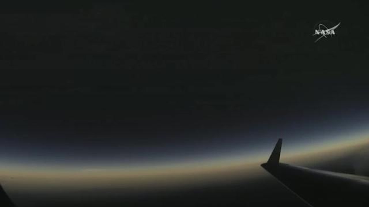 Moon blots out the sun in historic eclipse