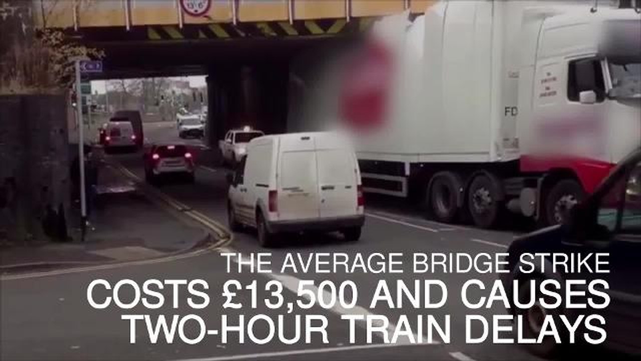 Lorry drivers urged to help 'eradicate bridge bashing'