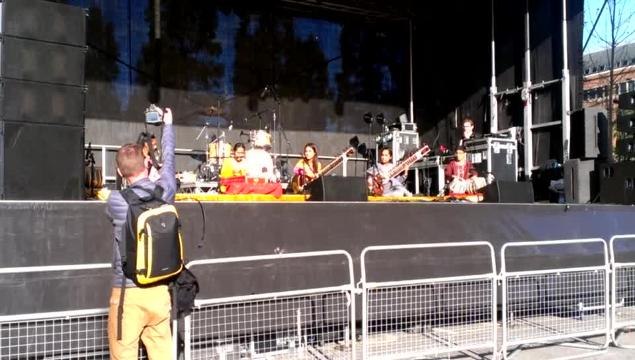 Youngsters from South Asian Arts UK perform.