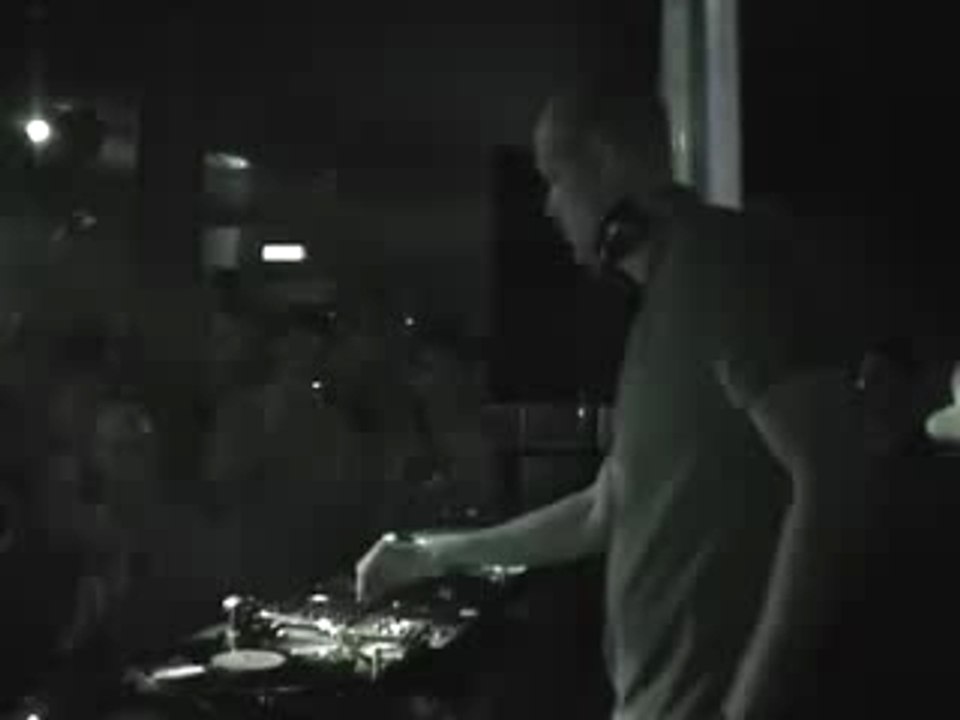 Adam Beyer PARKHAUS 04-2005 part 2