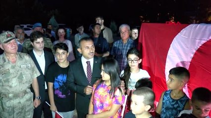 TUNCELİ Vali Sonel, 15 Temmuz anmasında Ovacık'taki patlamada ölen kardeşleri andı