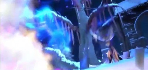 The handsome and beautiful goddess of war!