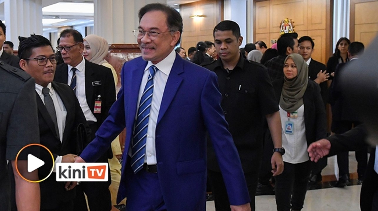 Rakyat mahu tahu kesahihan video, siapa sebarkan - Anwar