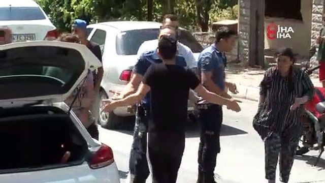 Kentsel dönüşüme karşı apartman sakinleri silah kuşandı