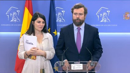 Vox propone que los políticos no cobren hasta que se formen los gobiernos