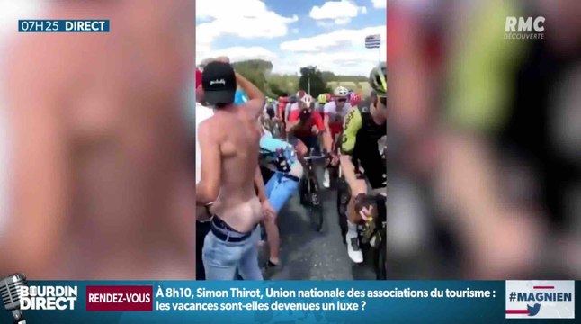 TDF2019 : Un coureur met une fessée à un spectateur - ZAPPING ACTU DU 16/07/2019