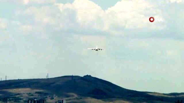 S-400 sevkiyatında onikinci uçak Mürted Hava Üssü'ne indi