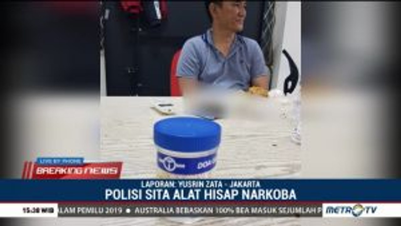 Andi Arief Tolak Tes Urin