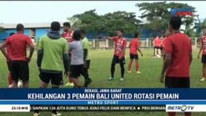 Teco akan Rotasi Pemain saat Hadapi Semen Padang