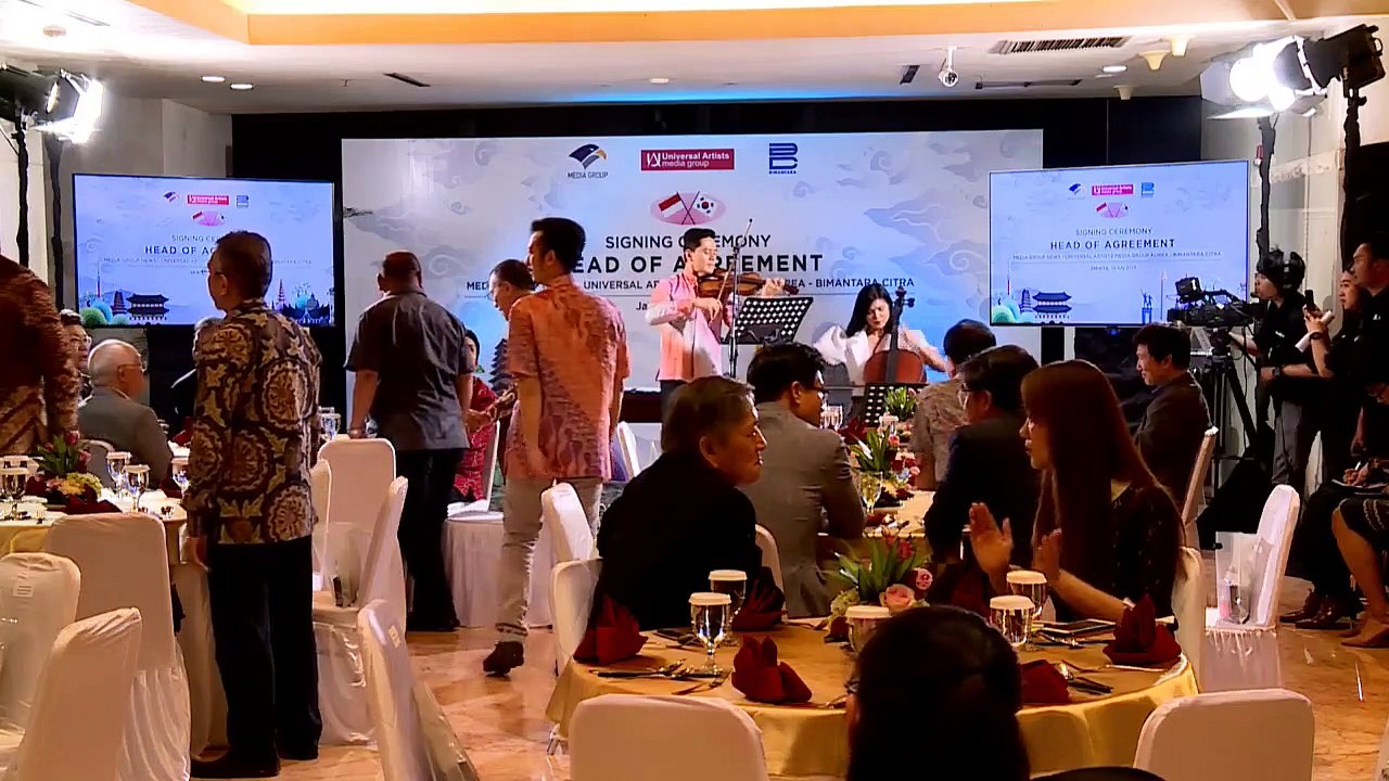 Signing Ceremony - Head of Agreement