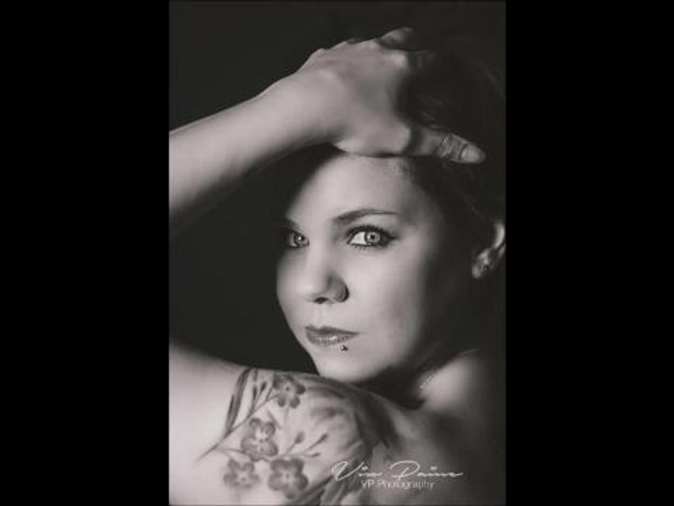 Worthing topless photoshoot