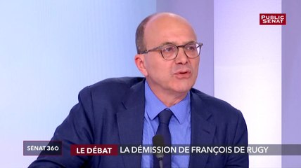 L’été, c’est devenu l’été des scandales. Ce n’est plus le sexe à la plage, c’est la politique et les affaires »