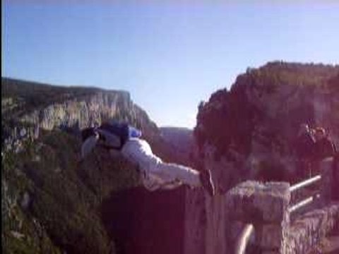 best jump gorges du verdon