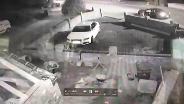 Police cordon in place in Sheffield street