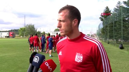 BOLU Sivassporlu Hakan Arslan Bu sezon ilk 6'nın içerisinde olacağımızı düşünüyorum