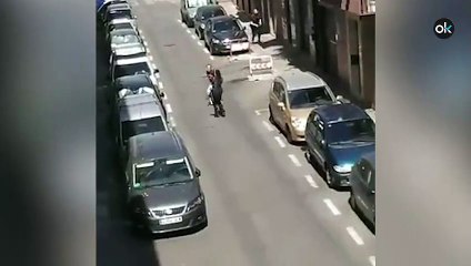 Policía en prácticas es atacada en su primer día