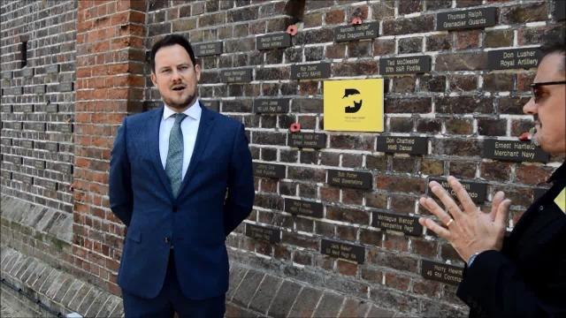 Portsmouth South MP Stephen Morgan unveils plaque to grandfather
