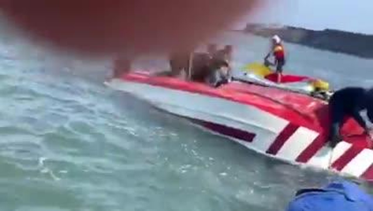 Whitby lifeboat rescue