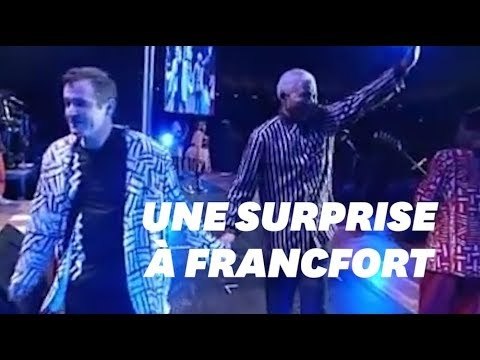 Johnny Clegg, avec Asimbonanga , avait dédié à Mandela sa chanson la plus populaire