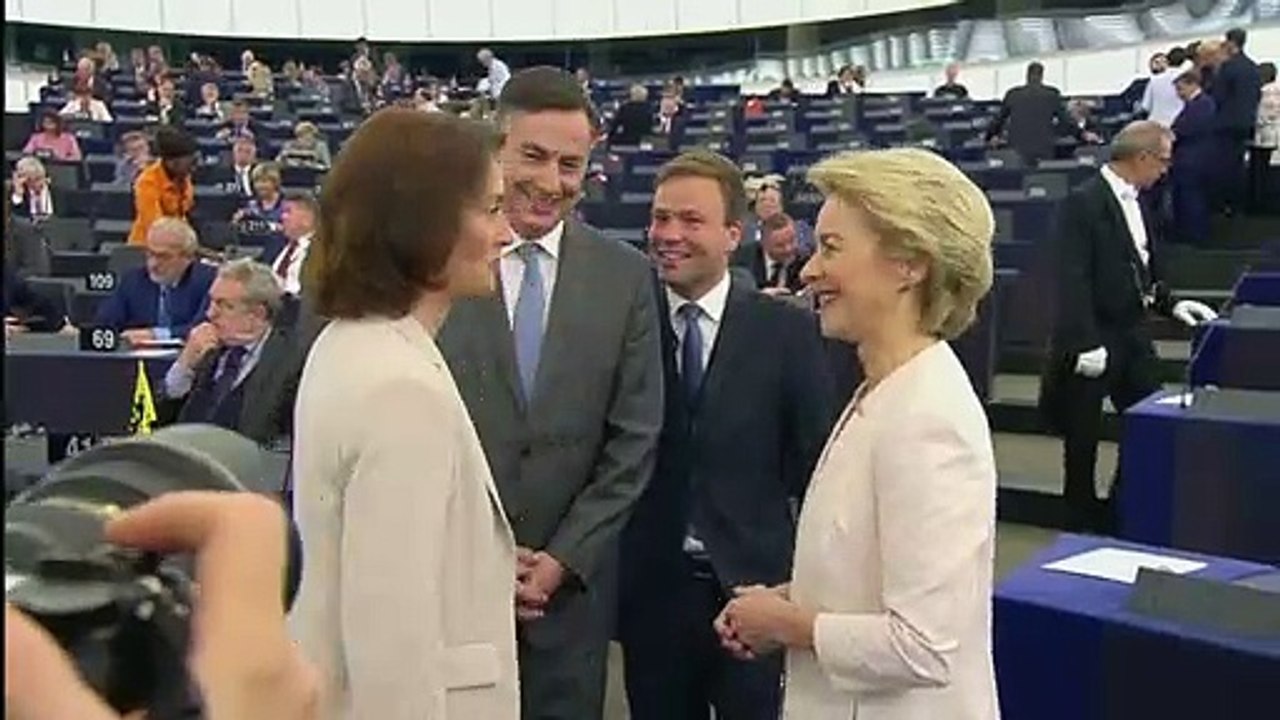 Von der Leyen zur EU-Kommissionspräsidentin gewählt