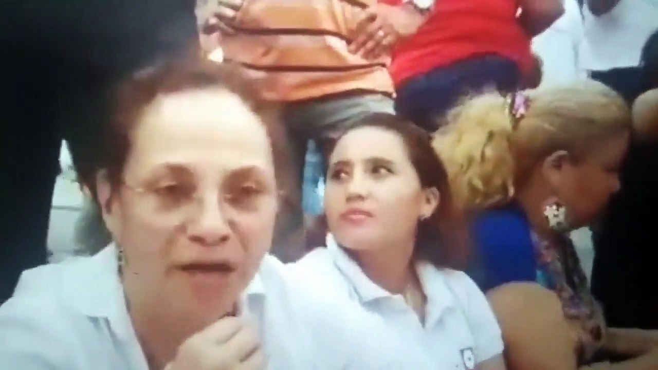 Pierina Correa lideró plantón en de contra de Lenin Moreno