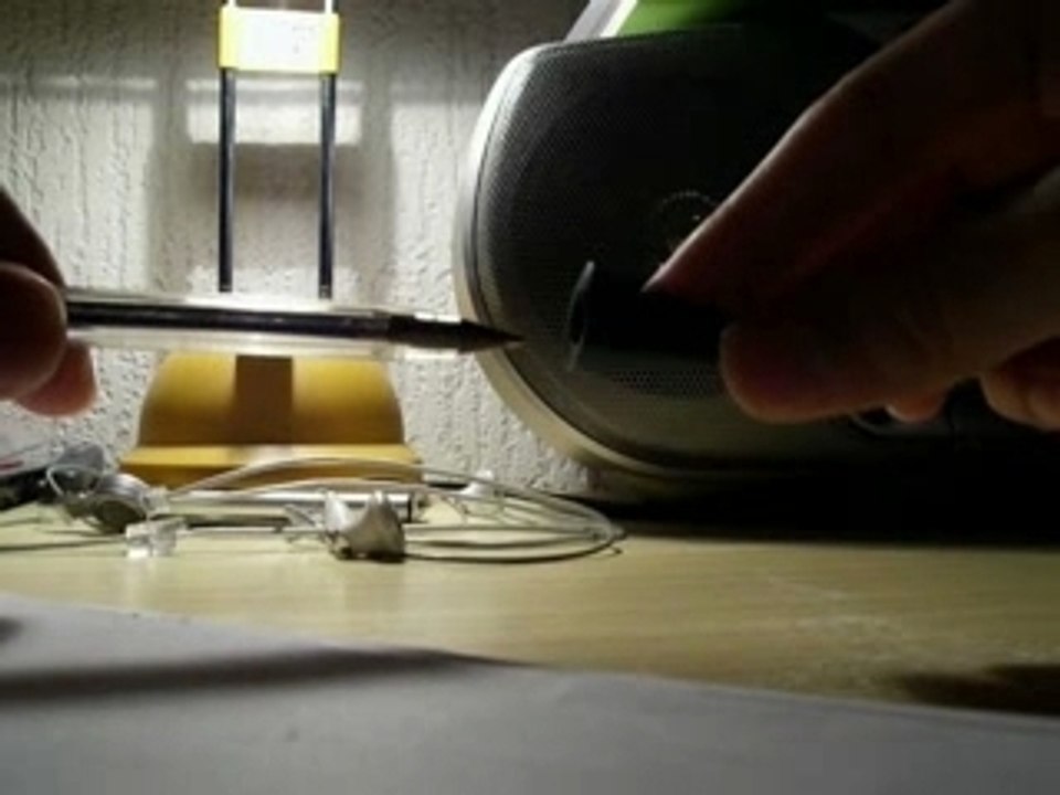 Magie Chleuh ! Effet magnétique avec stylo (+ explication)