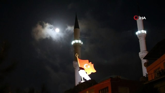Hatay'da 'Parçalı Ay Tutulması' Kartpostallık Görüntüler Oluşturdu