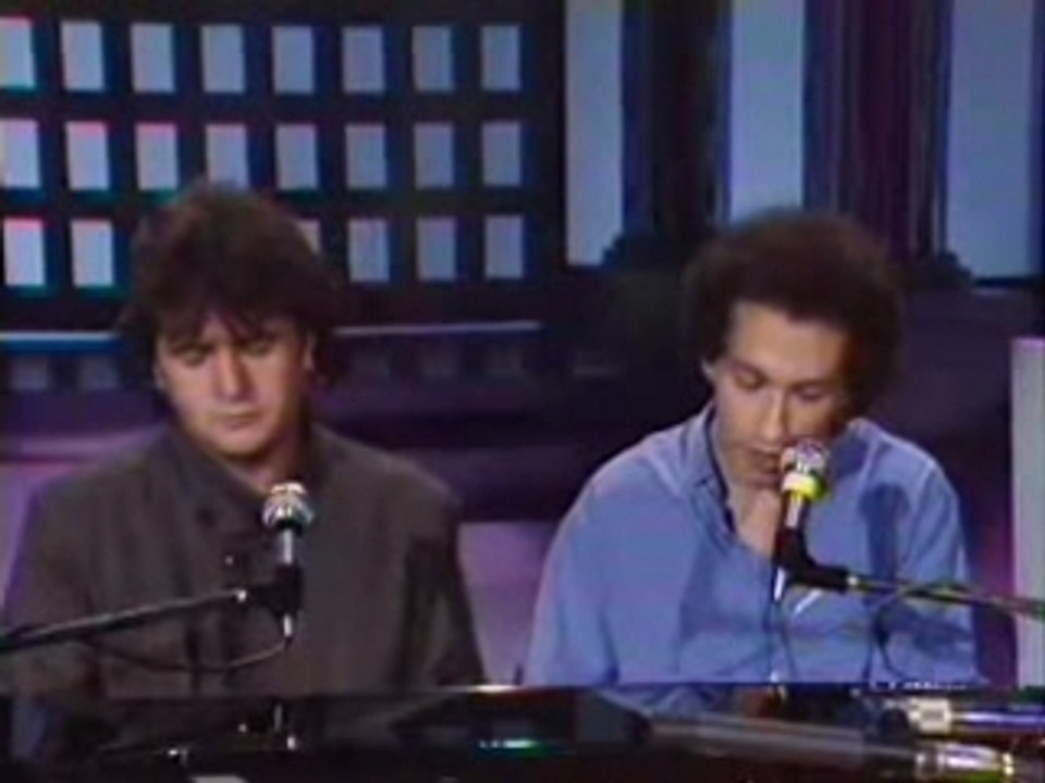 Michel Berger et Daniel Balavoine Une minute de silence