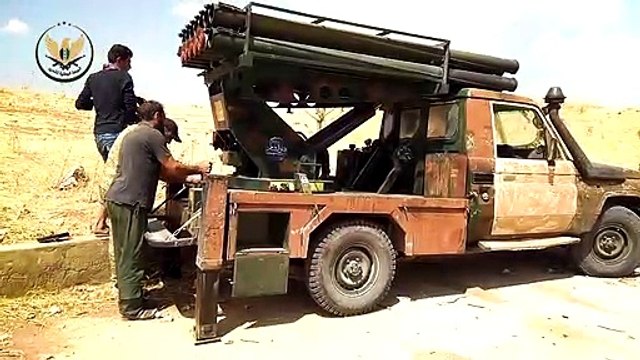 الوطنية للتحرير تستهدف مواقع لميليشيا أسد جنوب حلب (فيديو)