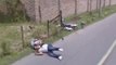 Quand la voiture de Google Street View capture deux motards qui chutent