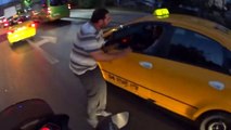 Şişli'de minibüs şoförü taksiciyi darp etti